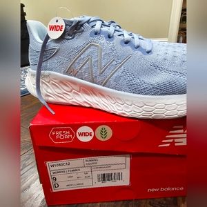 Women's New Balance 1080v12 Wide Light Blue NWT